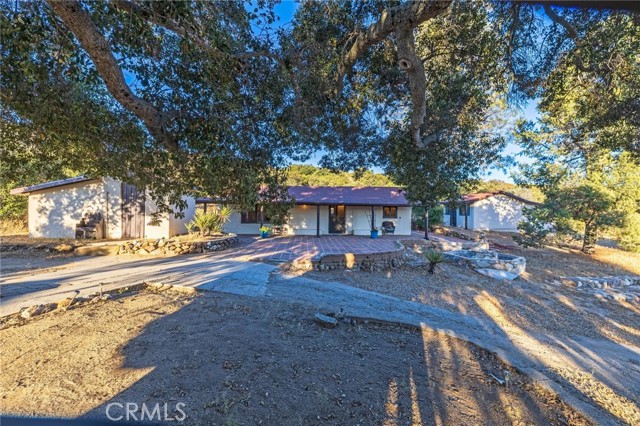 28015 Old Mine Road, Ranchita CA: https://media.crmls.org/medias/7908d288-40d7-449b-81a5-76f76ca2a2dd.jpg