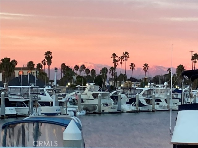 5327 Marina Pacifica N Drive, Long Beach CA: https://media.crmls.org/medias/790967fc-83c8-49e2-b4cc-757d8be66cea.jpg