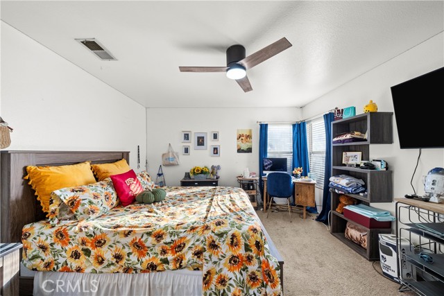 3009 Kaylyn, Lancaster CA: https://media.crmls.org/medias/790a4bc0-182f-44bd-8bc6-1b727f7e59e8.jpg