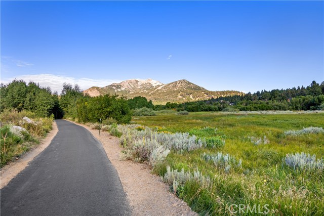 Detail Gallery Image 46 of 53 For 595 N Waterford Ave, Mammoth Lakes,  CA 93546 - 5 Beds | 4 Baths