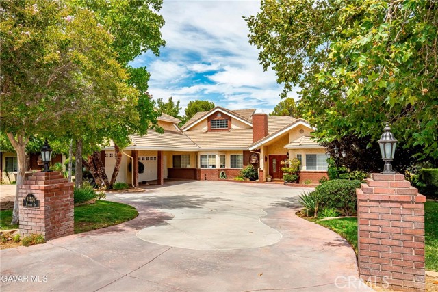 41504 Mission Drive, Palmdale CA: https://media.crmls.org/medias/790c280c-73d5-4469-8fd1-2c3fed3ad4ac.jpg