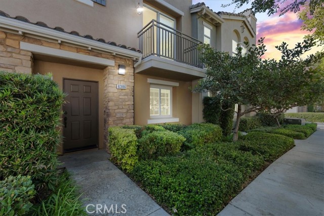 6386 Delgado Lane, Eastvale CA: https://media.crmls.org/medias/790c37d9-937c-4bf3-b83f-d39c364a4b06.jpg