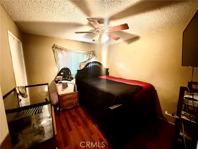 Detail Gallery Image 13 of 17 For 304 N Channing, Fresno,  CA 93706 - 3 Beds | 1 Baths