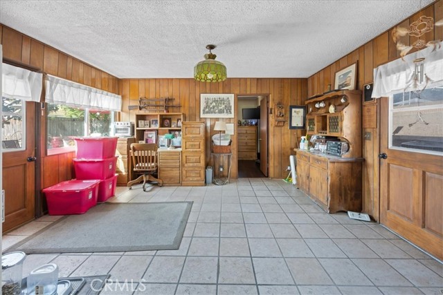 Detail Gallery Image 9 of 19 For 12091 Blackmer, Garden Grove,  CA 92845 - 4 Beds | 2 Baths