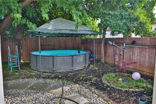 Detail Gallery Image 12 of 33 For 1201 South St, Corning,  CA 96021 - 5 Beds | 1/1 Baths