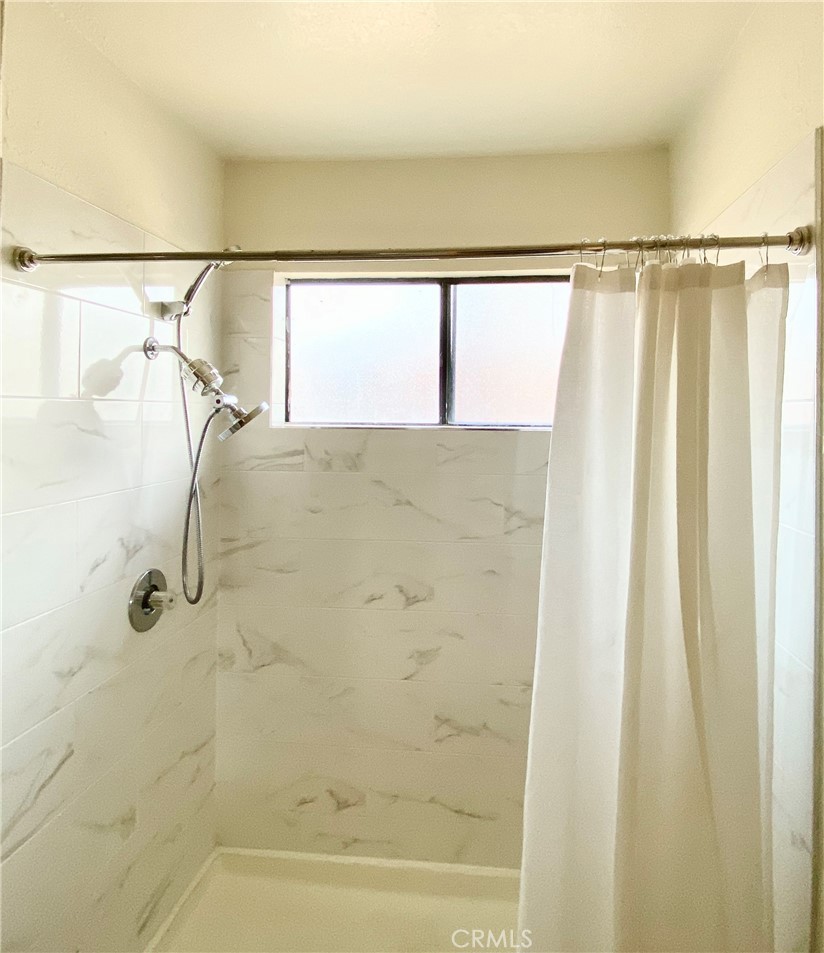 MLS #OC25227295 image #12