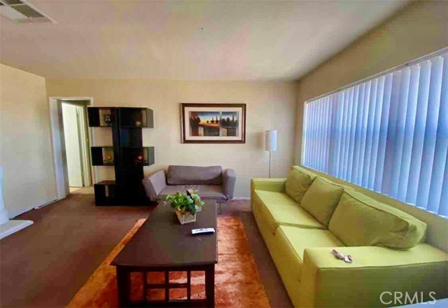 Detail Gallery Image 4 of 7 For 3112 W Avenue N #B,  Palmdale,  CA 93551 - 2 Beds | 1 Baths