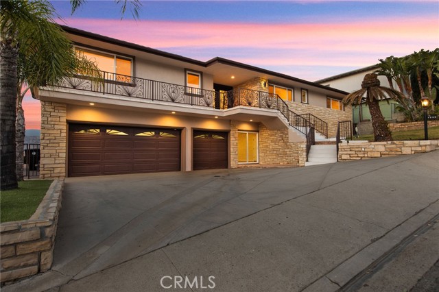 Front Image Thumbnail for CRGD25264411