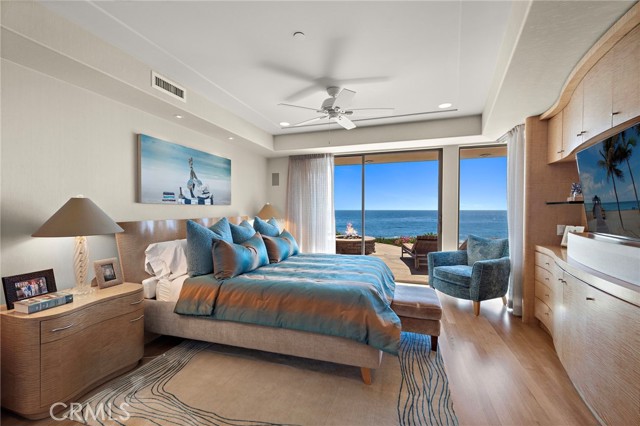 Detail Gallery Image 15 of 38 For 1603 S Coast Hwy #F,  Laguna Beach,  CA 92651 - 3 Beds | 3 Baths