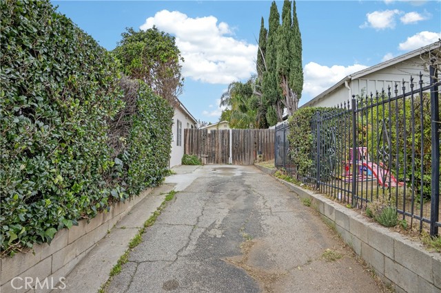 Detail Gallery Image 28 of 29 For 13513 Sayre, Sylmar,  CA 91342 - 2 Beds | 1 Baths