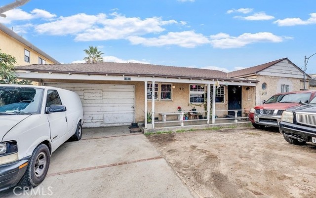Detail Gallery Image 1 of 1 For 11618 Victory Bld, North Hollywood,  CA 91606 - – Beds | – Baths