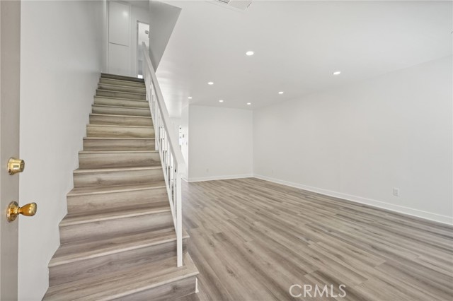 19211 Haynes Street, Reseda CA: https://media.crmls.org/medias/79116c57-cfa0-4280-b231-82c12437d150.jpg