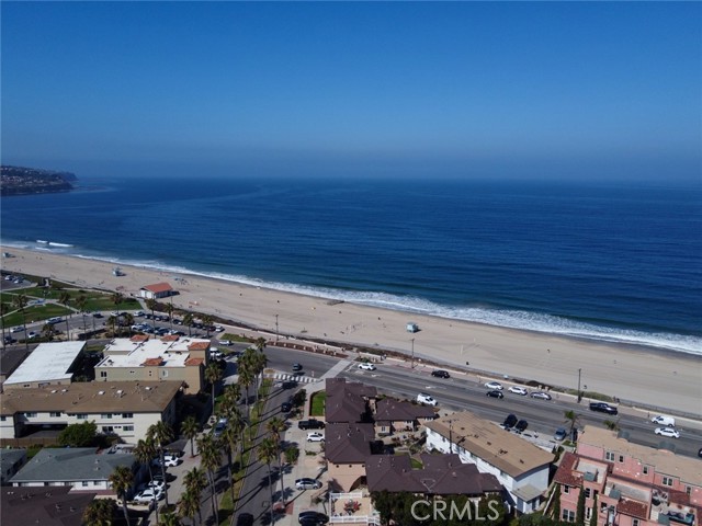 Detail Gallery Image 29 of 31 For 103 Vista Del Mar, Redondo Beach,  CA 90277 - 2 Beds | 1 Baths