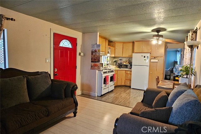 Detail Gallery Image 2 of 6 For 2636 Lexington Ave #22,  El Monte,  CA 91733 - 1 Beds | 1 Baths