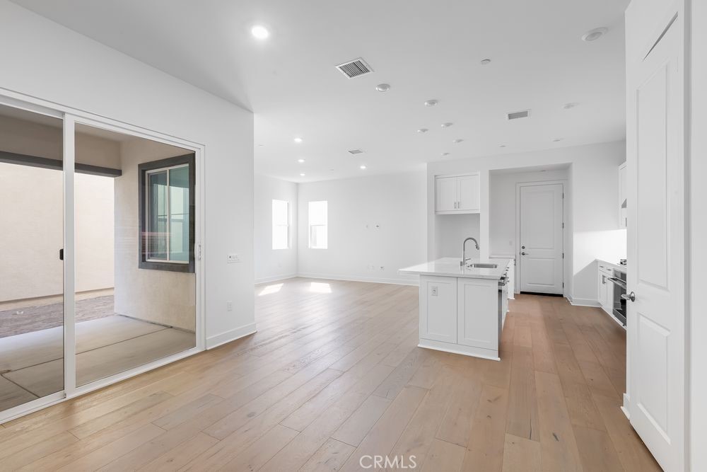 MLS #IG25241964 image #10