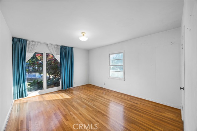 1207 Graynold photo 18