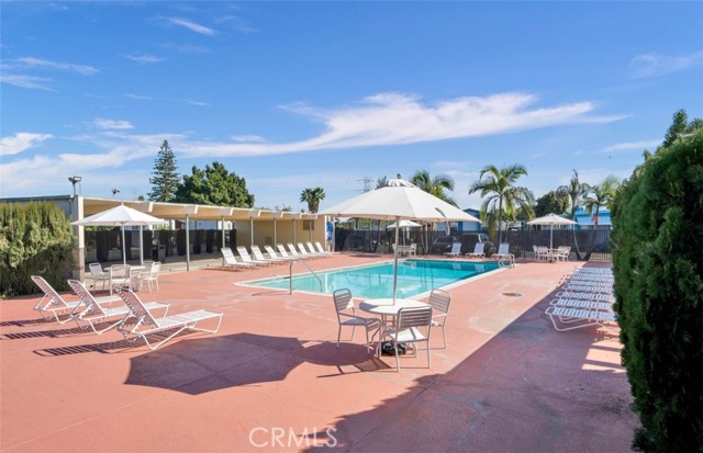 Detail Gallery Image 6 of 22 For 12700 Elliott Ave #219,  El Monte,  CA 91732 - 3 Beds | 2 Baths