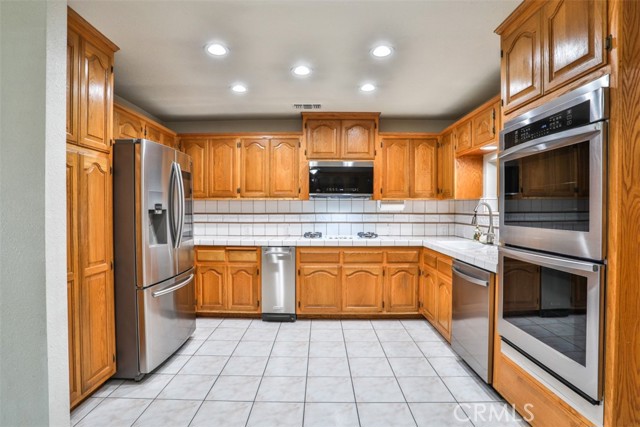 Detail Gallery Image 13 of 57 For 4909 N Glen Arden, Covina,  CA 91724 - 4 Beds | 2 Baths