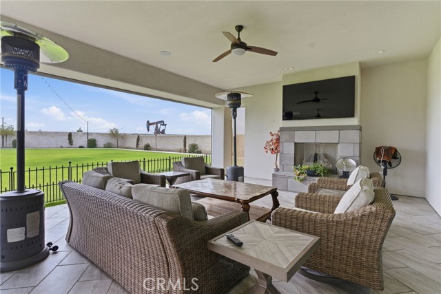 Detail Gallery Image 36 of 39 For 12309 Loden, Bakersfield,  CA 93311 - 4 Beds | 3 Baths