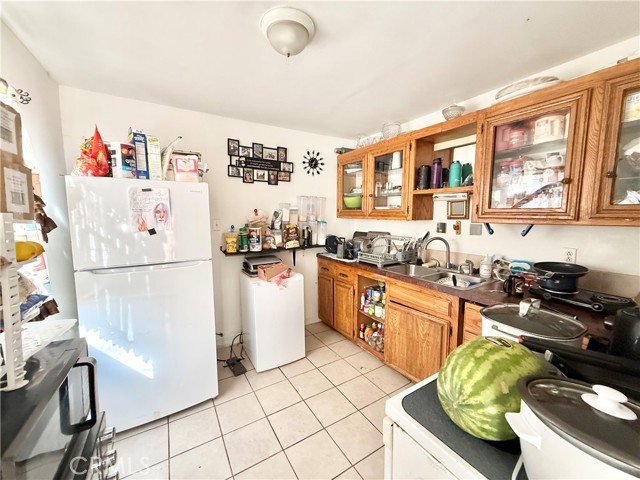 Detail Gallery Image 15 of 58 For 82449 1st St, Trona,  CA 93562 - 6 Beds | 3 Baths