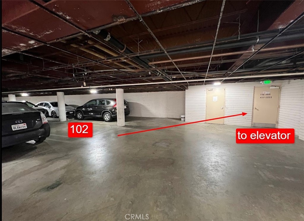 https://media.crmls.org/medias/7914a037-4d25-488d-9375-10f9a88ee36c.jpg?preset=X-Large