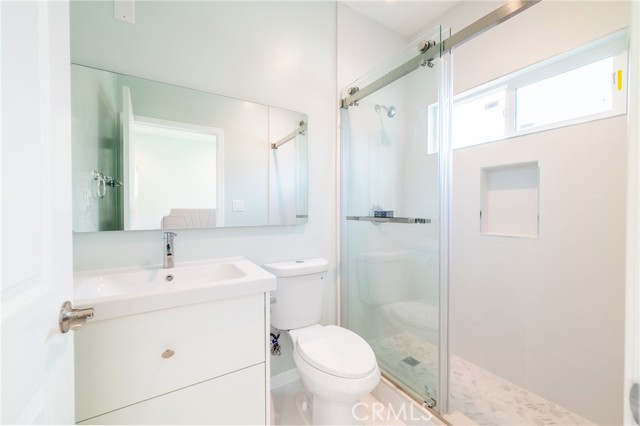 2451 Graydon Avenue, Monrovia CA: https://media.crmls.org/medias/791578df-b259-416f-b1e9-a90a5607b0b3.jpg