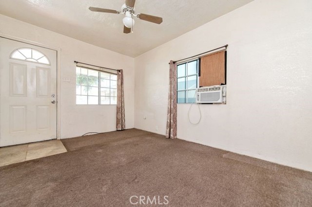 329 N Bushnell Avenue, Alhambra CA: https://media.crmls.org/medias/7915a0bd-abd7-4c77-978b-85c2177e31f7.jpg