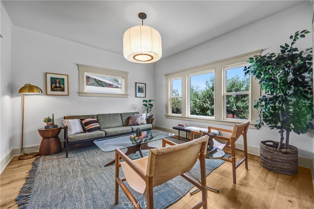 MLS #SR25188631 image #6