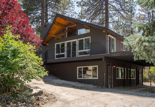 5698 Dogwood Rd, Wrightwood, CA 92397