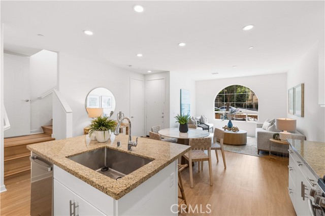Detail Gallery Image 12 of 52 For 81 Savannah, Lake Forest,  CA 92630 - 3 Beds | 2/1 Baths