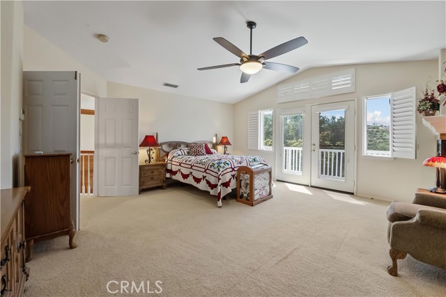 Detail Gallery Image 21 of 32 For 26409 Misty Ridge Pl, Canyon Country,  CA 91387 - 4 Beds | 4 Baths