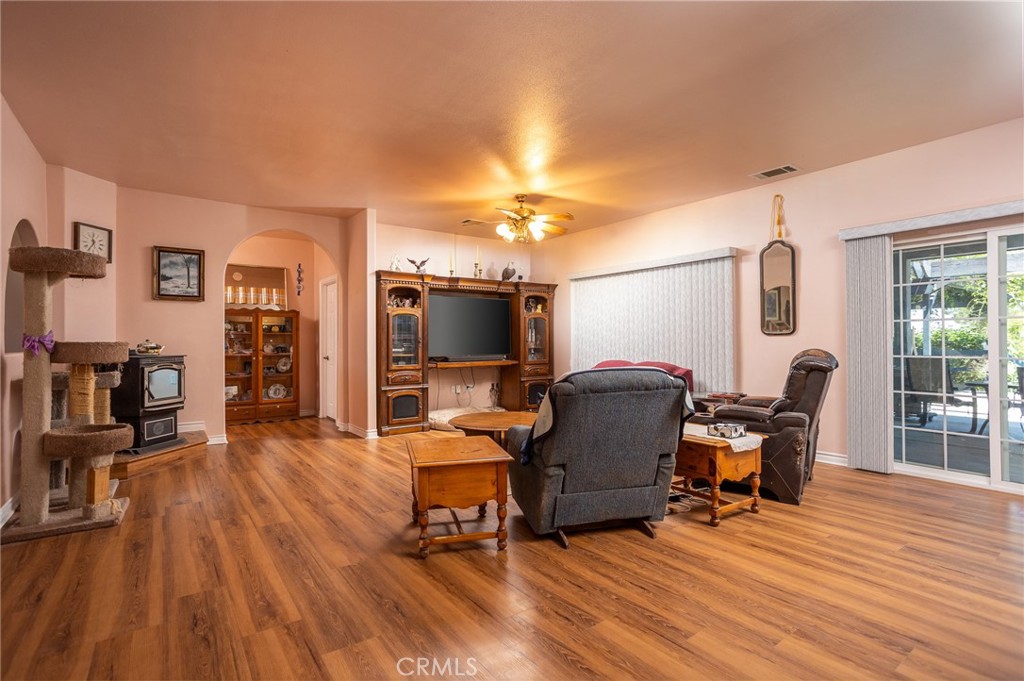 MLS #CV26135280 image #8