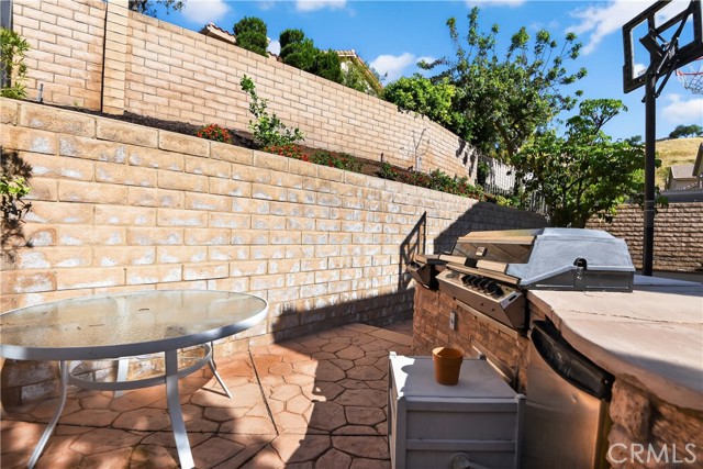 Detail Gallery Image 5 of 58 For 2621 Fallen Leaf Ct, Simi Valley,  CA 93063 - 4 Beds | 3 Baths