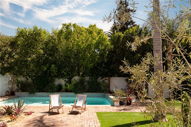 4620 Morse Avenue, Sherman Oaks CA: https://media.crmls.org/medias/791868f9-5a34-4743-94df-d06ad8552ae5.jpg