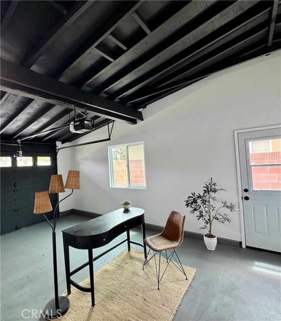 6816 E Driscoll Street, Long Beach CA: https://media.crmls.org/medias/7918a834-23a6-402d-ae35-4d8be7dafe70.jpg