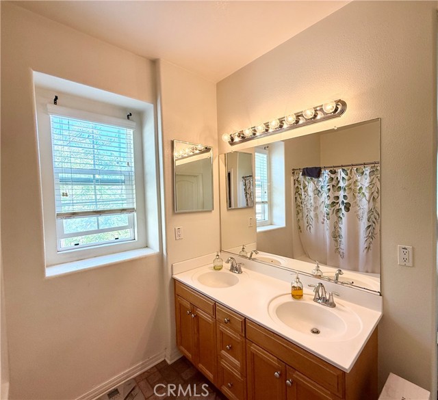 3011 Moss Landing Boulevard, Oxnard CA: https://media.crmls.org/medias/7918ed9b-96e8-43a4-ab71-ae71c0035595.jpg