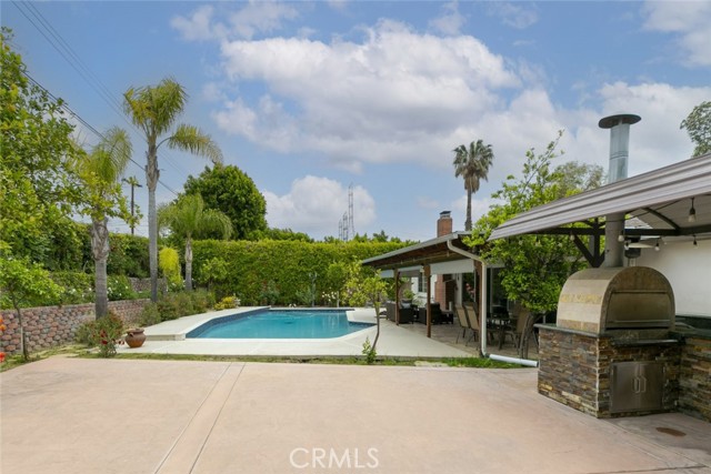 18231 San Jose Street, Porter Ranch CA: https://media.crmls.org/medias/79194756-dffb-40c8-973e-e5f58f3d710d.jpg
