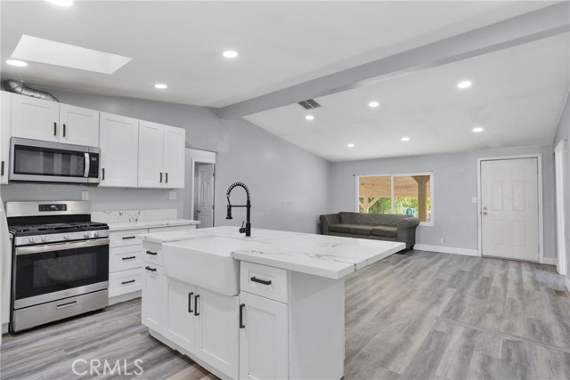 11924 Mountain Road, Pinon Hills CA: https://media.crmls.org/medias/7919b713-0cee-4e8f-95aa-6000cfcec4d6.jpg