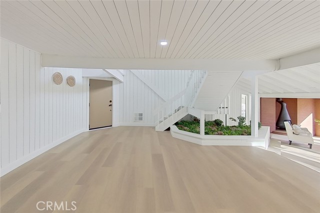 Image 7 of 19 For 2390 Prenda