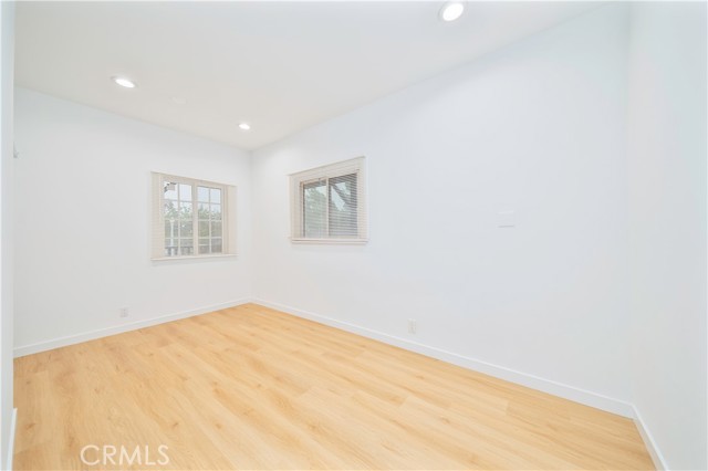 Detail Gallery Image 12 of 18 For 1253 Del Rey, Pasadena,  CA 91107 - 2 Beds | 2 Baths