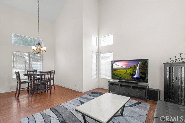 13021 Broken Bit Circle, Corona CA: https://media.crmls.org/medias/791bc2b8-b59d-41c5-a7d1-93dc940a037b.jpg