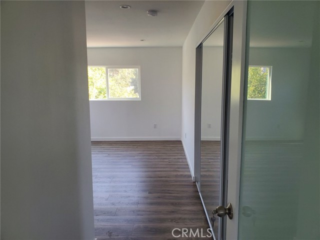 Detail Gallery Image 16 of 31 For 23041 Erwin St, Woodland Hills,  CA 91367 - 4 Beds | 5 Baths