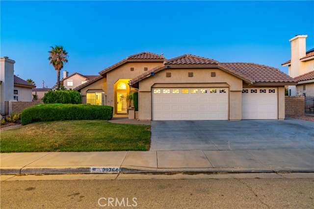 Detail Gallery Image 3 of 45 For 39764 Milan Dr, Palmdale,  CA 93551 - 4 Beds | 2 Baths