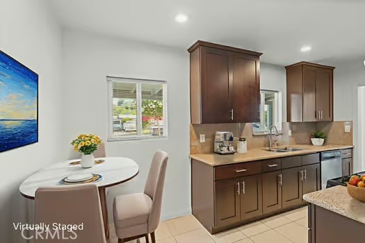 Detail Gallery Image 14 of 27 For 4775 Beverly Ct, Riverside,  CA 92506 - 3 Beds | 2 Baths