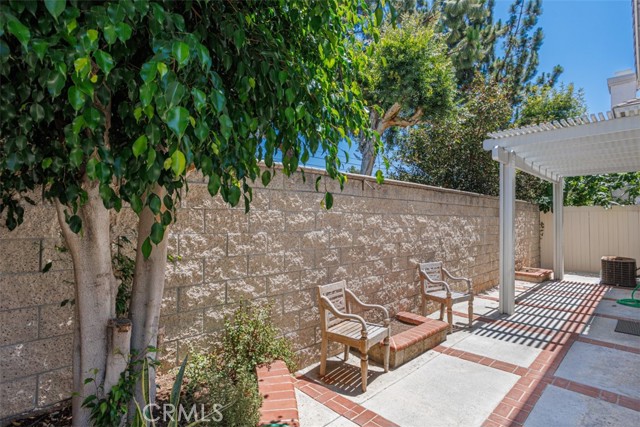 1052 Wass Street, Tustin CA: https://media.crmls.org/medias/791da06e-aefc-4093-a8c2-a98fb0965381.jpg