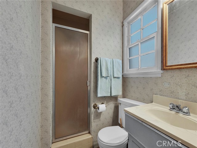 Detail Gallery Image 21 of 32 For 9952 Noble Ave, –,  CA 91345 - 4 Beds | 2 Baths