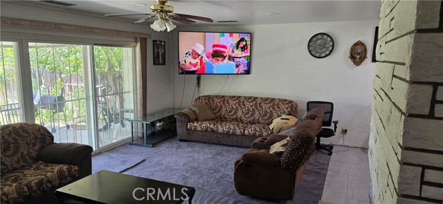 6718 Del Rosa Avenue, San Bernardino CA: https://media.crmls.org/medias/791f43d9-e05f-4fbc-8abc-9d8095d643d7.jpg