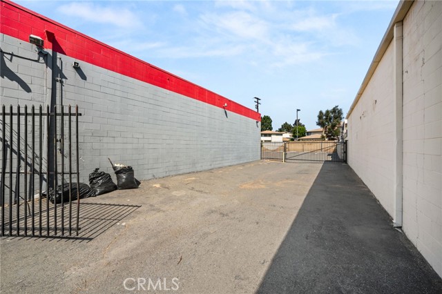  Commercial for Sale in Ontario, California