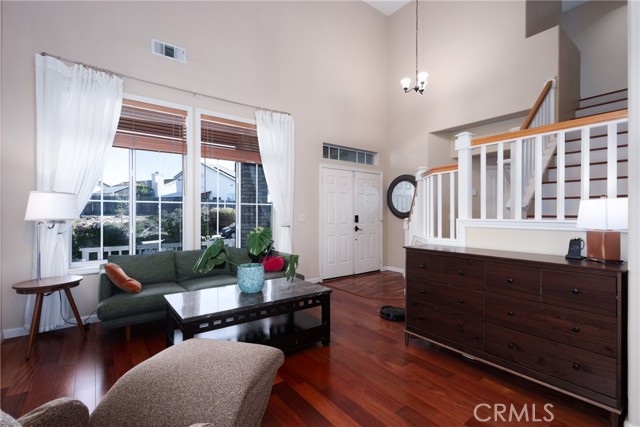 Detail Gallery Image 14 of 54 For 3831 Les Maisons, Santa Maria,  CA 93455 - 4 Beds | 2/1 Baths