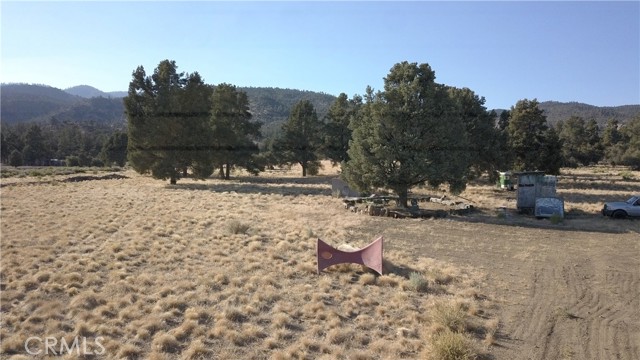 16469 Curtis Trail, Frazier Park CA: https://media.crmls.org/medias/79218c1b-54bd-4536-89f7-8962a0c9a526.jpg